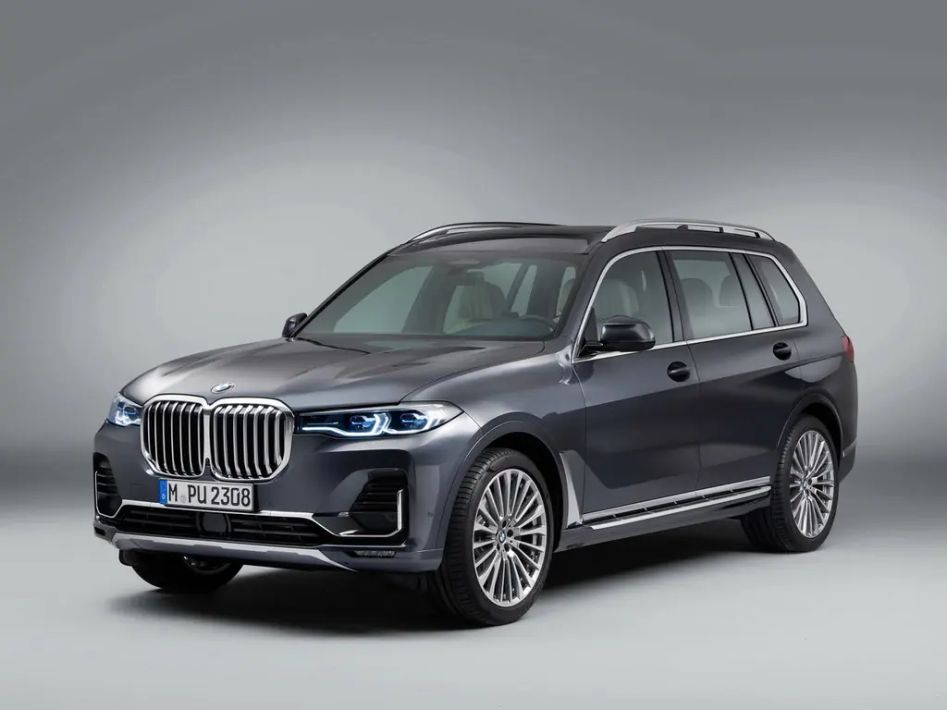 BMW X7 G07 · Дорестайлинг