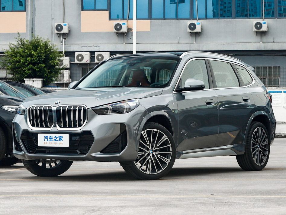 BMW X1 U12 · Дорестайлинг